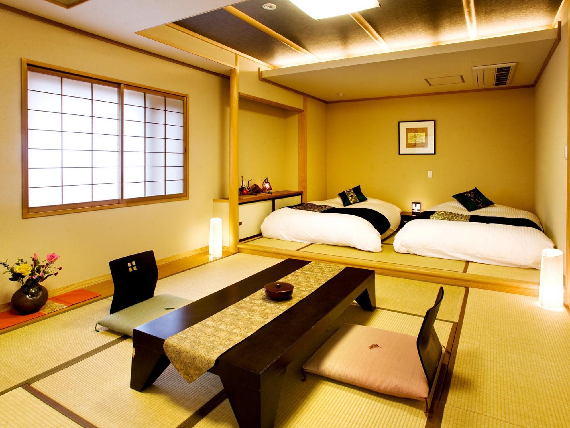 Yukimurasaki Takayama  Quarto foto